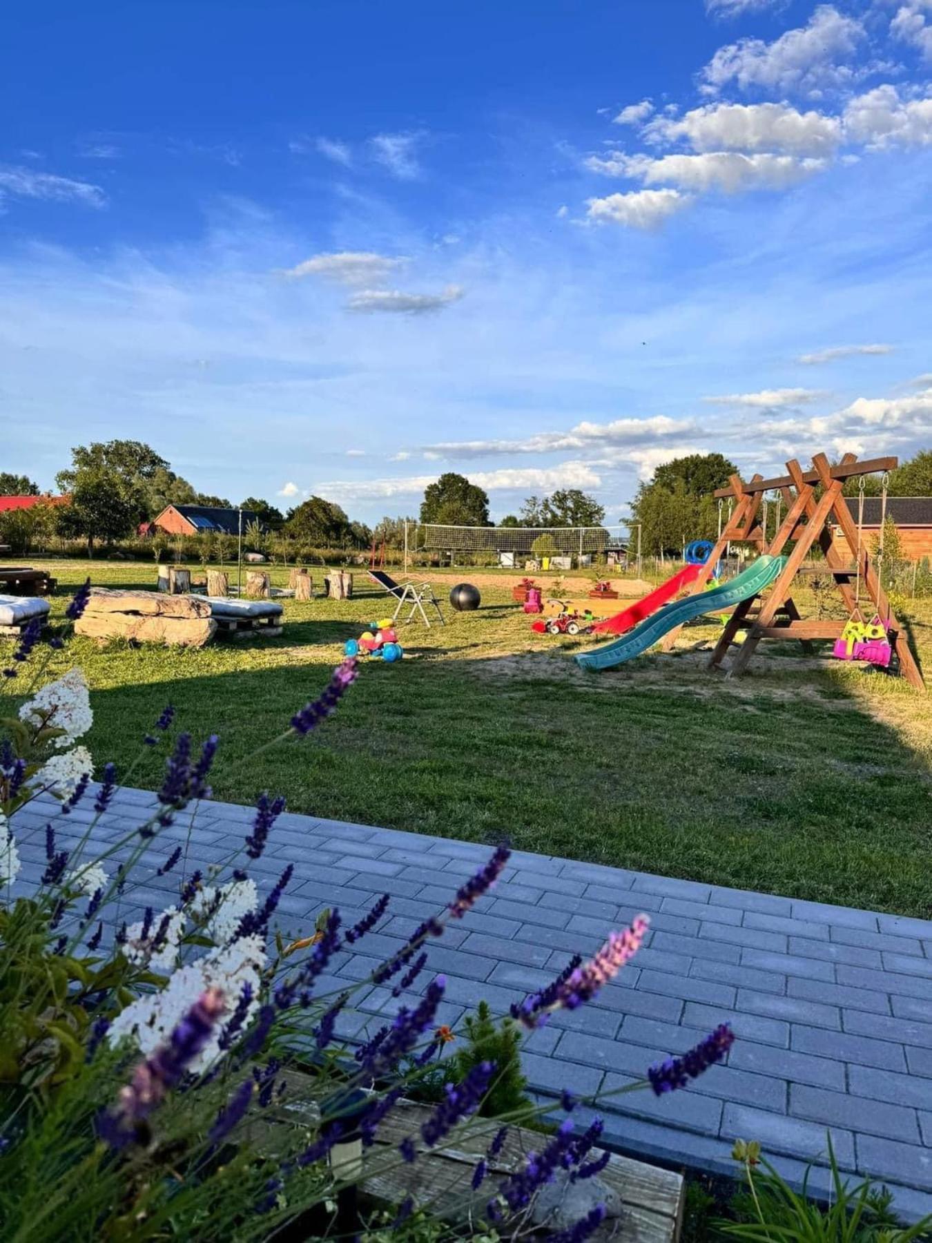 Sloneczny Horyzont Villa Zastan Buitenkant foto